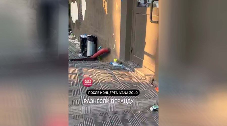 Вход в барнаульский бар-ресторан после концерта