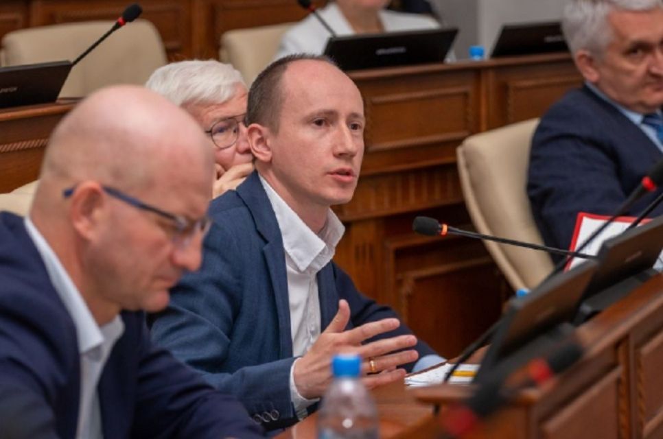 Коммунист Антон Арцибашев