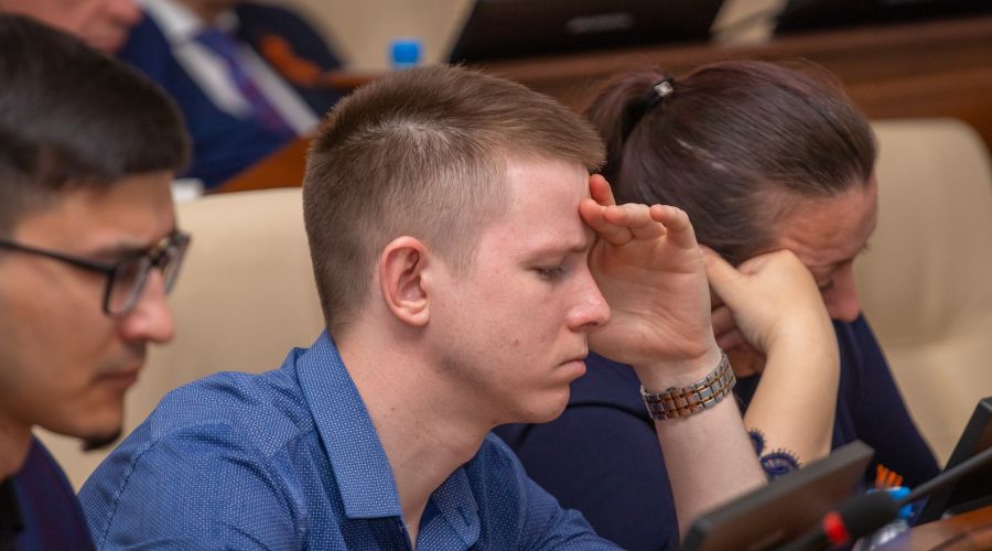 Александр Волобуев