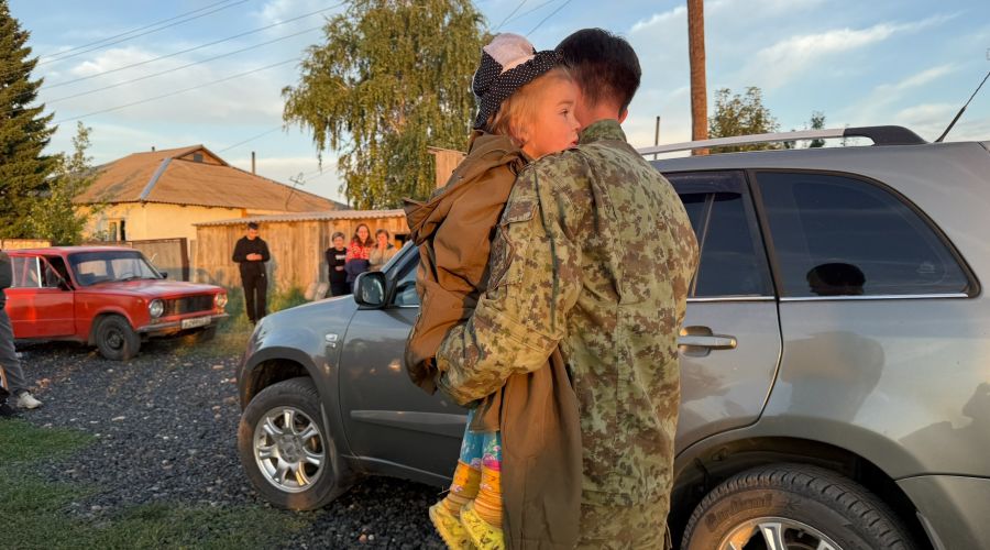 Поиски пропавшей девочки из Локтевского района 
