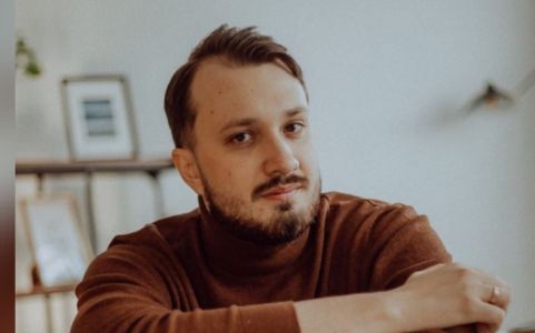 Евгений Зверев