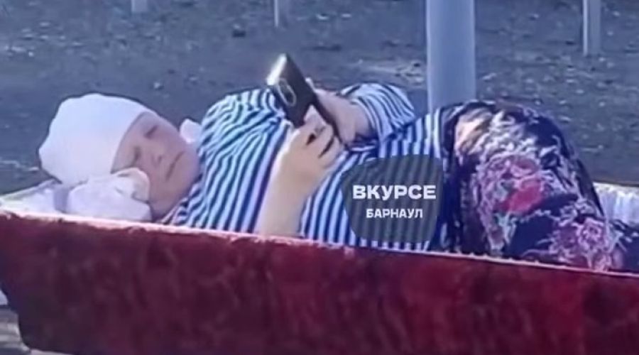 Бабка в гробу 