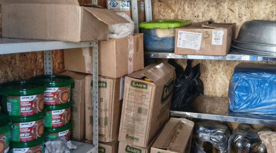 Неправильное хранение продуктов в кафе в Горно-Алтайске