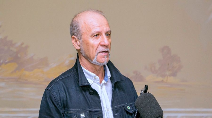 Александр Деринг