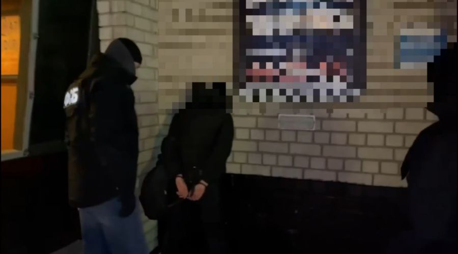 Задержание студента при попытке поджечь военкомат в Барнауле