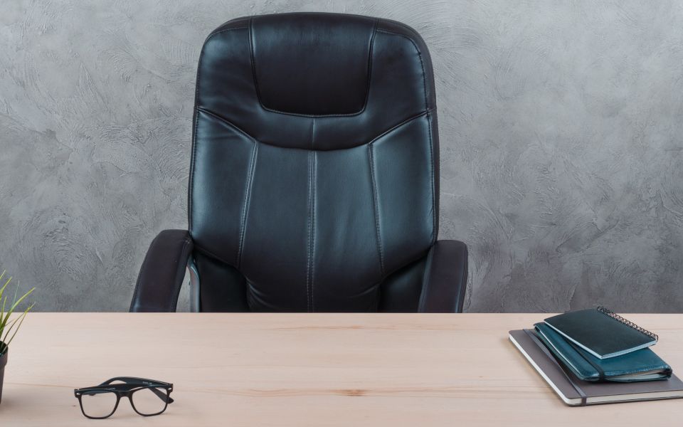 Руководить Каменским районом хотят пять человек, но не действующий глава - Новости Банкфакс, 19.11.2025