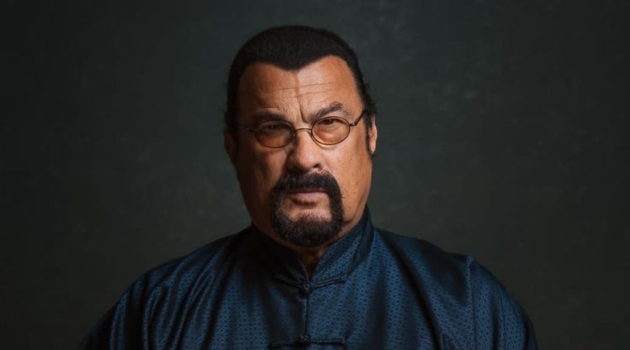 Стивен Сигал