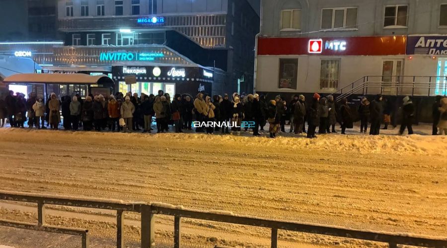 аншлаг на остановках