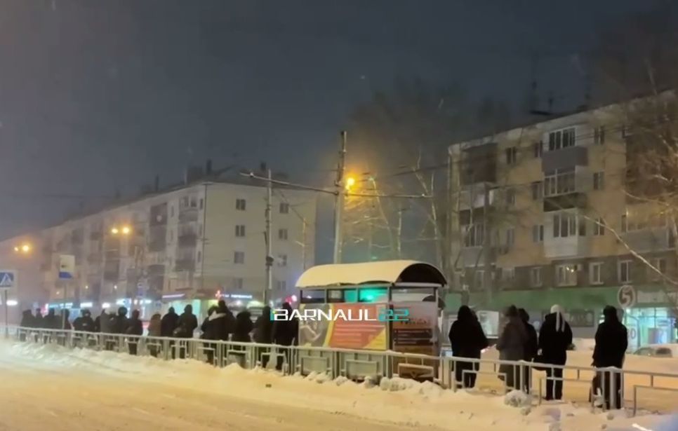 аншлаг на остановках