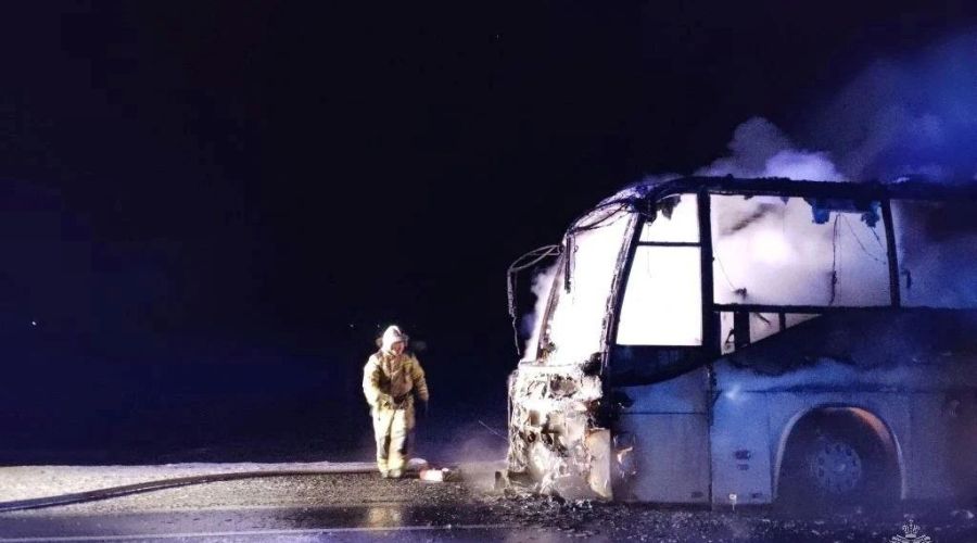 В Третьяковском районе сгорел автобус