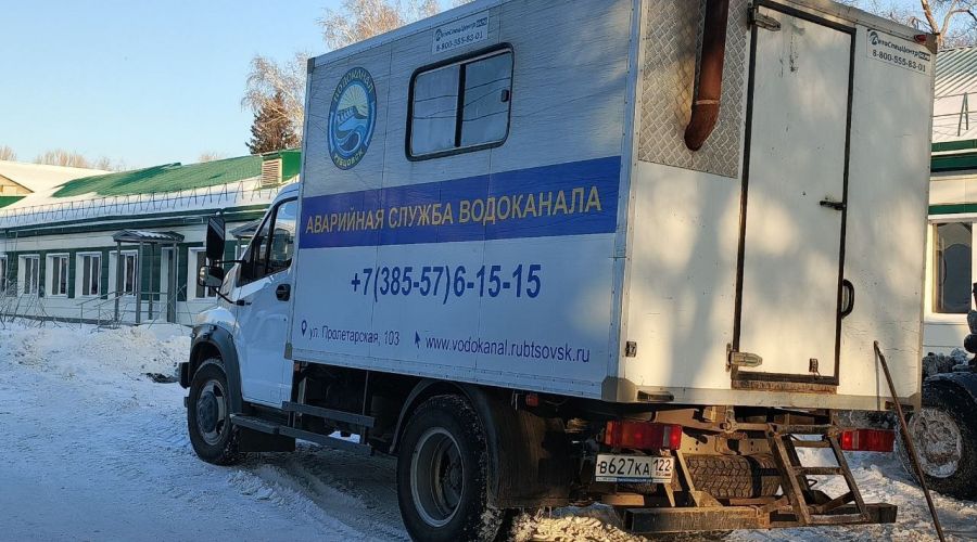 Машина рубцовского водоканала