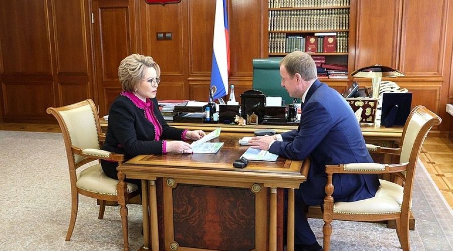 Виктор Томенко и Валентина Матвиенко