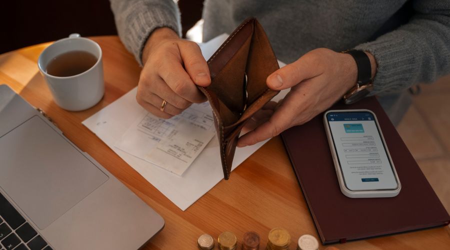 Долги по кредитам