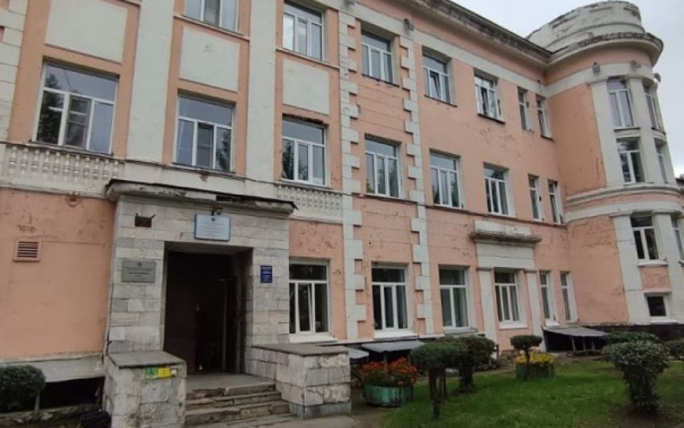 Проект реставрации барнаульской поликлиники в третий раз направили на госэкспертизу - Новости Банкфакс, 13.03.2026