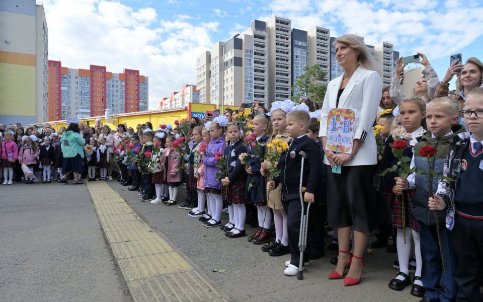 В Барнауле за парты в новом учебном году сядут около 7800 первоклассников - Новости Банкфакс, 18.03.2026