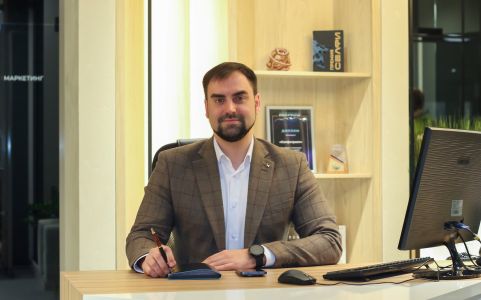 Владислав Тюнин