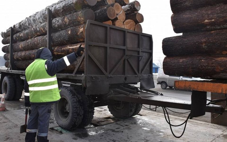 В Алтайском крае стартует сезон «просушки» дорог - Новости Банкфакс, 06.04.2026