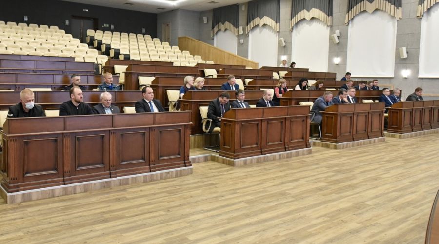 Заседание комиссии по предупреждению и ликвидации чрезвычайных ситуаций и обеспечению пожарной безопасности по поводу ремонта дома на Тимуровской, 37