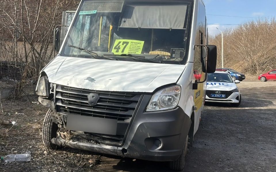 Правоохранители проводят проверку по факту серьезного ДТП с маршрутным автобусом в Бийске - Новости Банкфакс, 15.04.2026