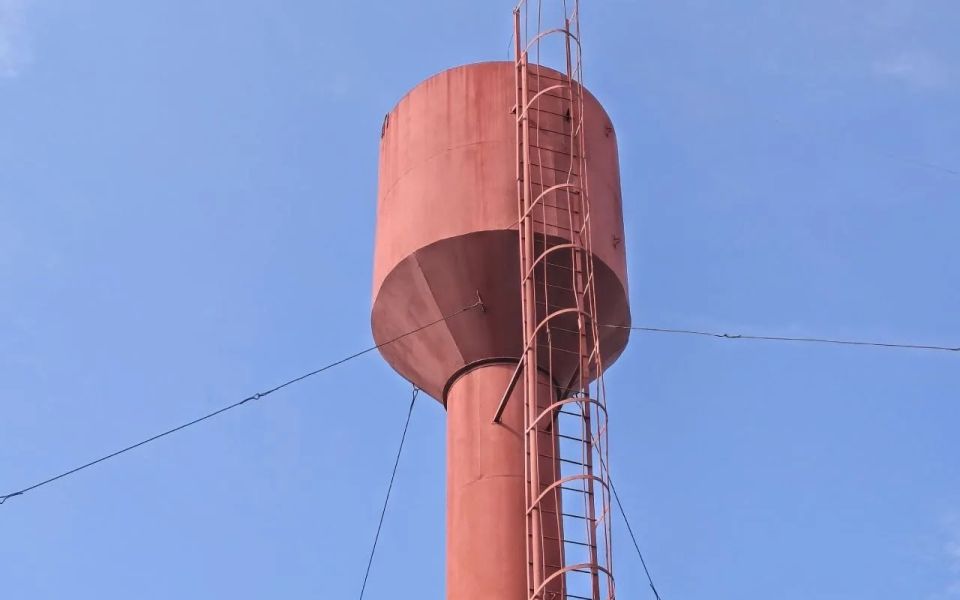 Более тысячи домов в барнаульском поселке останутся без воды из-за ремонта башни - Новости Банкфакс, 17.04.2026