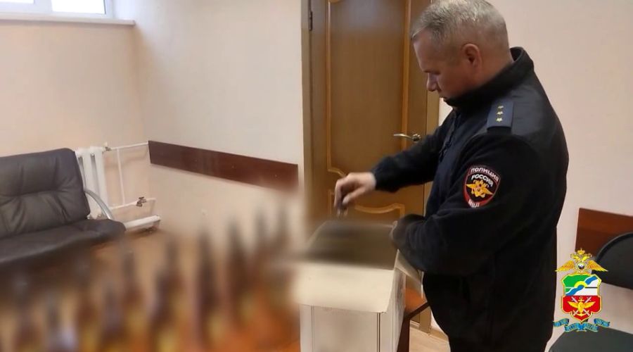 В Алтайском крае правоохранители пресекли контрабанду партию нелегального алкоголя