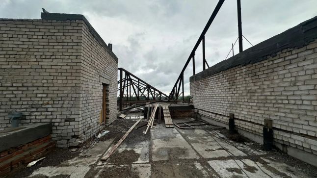 Крыша школы в Советском районе