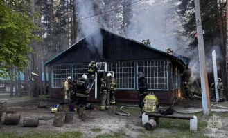 Пожар в детском лагере в Барнауле