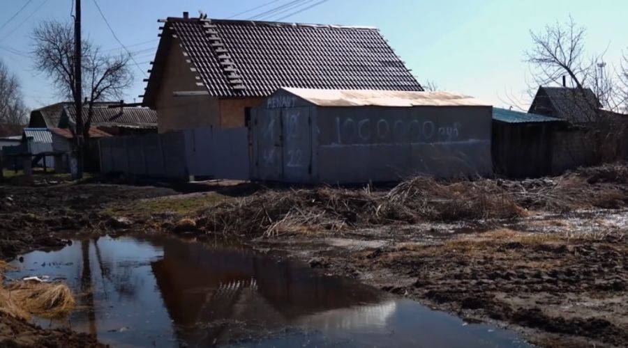грунтовые воды топят Поспелиху