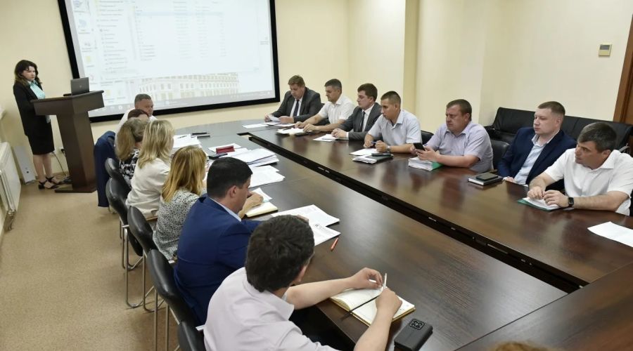 Совещание в мэрии