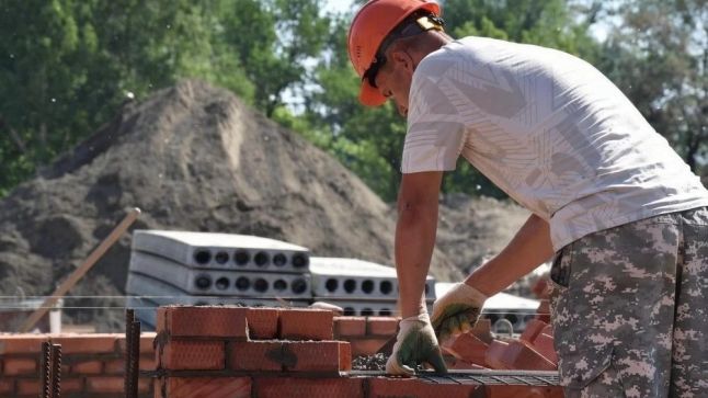 Строительство школы