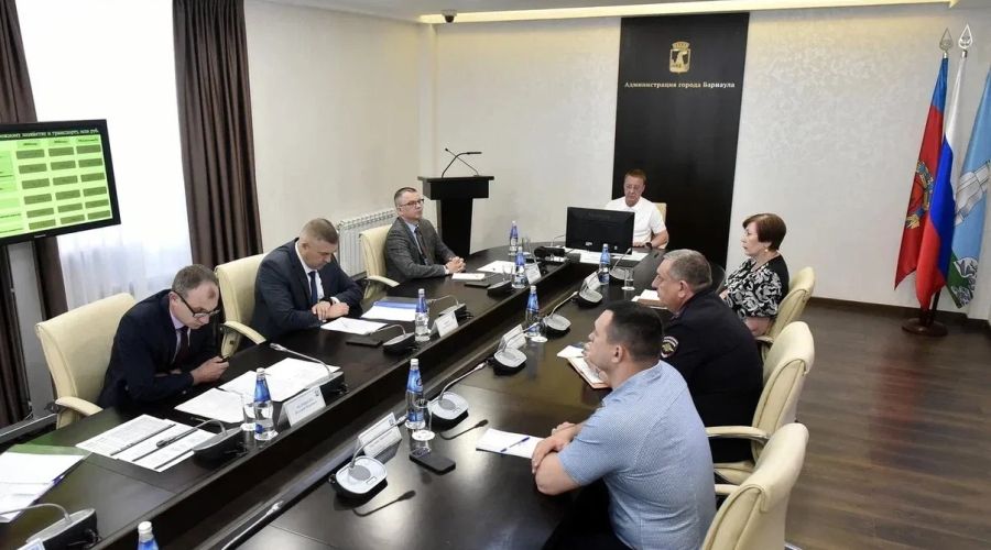 Совещание в мэрии