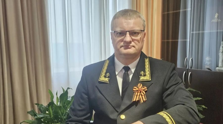Роман Витальевич Знаменщиков назначен председателем Иркутского областного суда