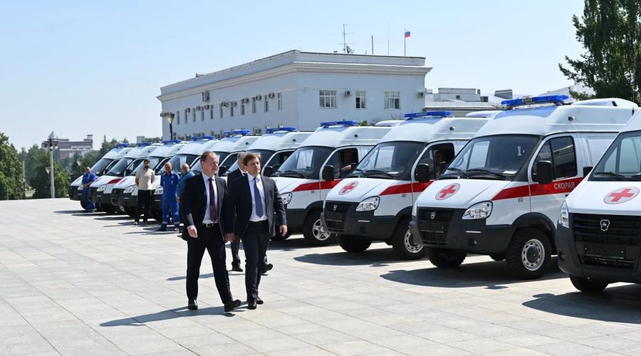 больницы края получили новые машины скорой помощи