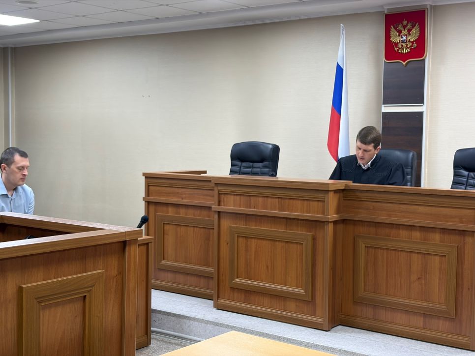 Судья Иван Зеленский в засле заседания