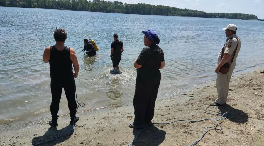 Поиск утонувшего парня в Бийске
