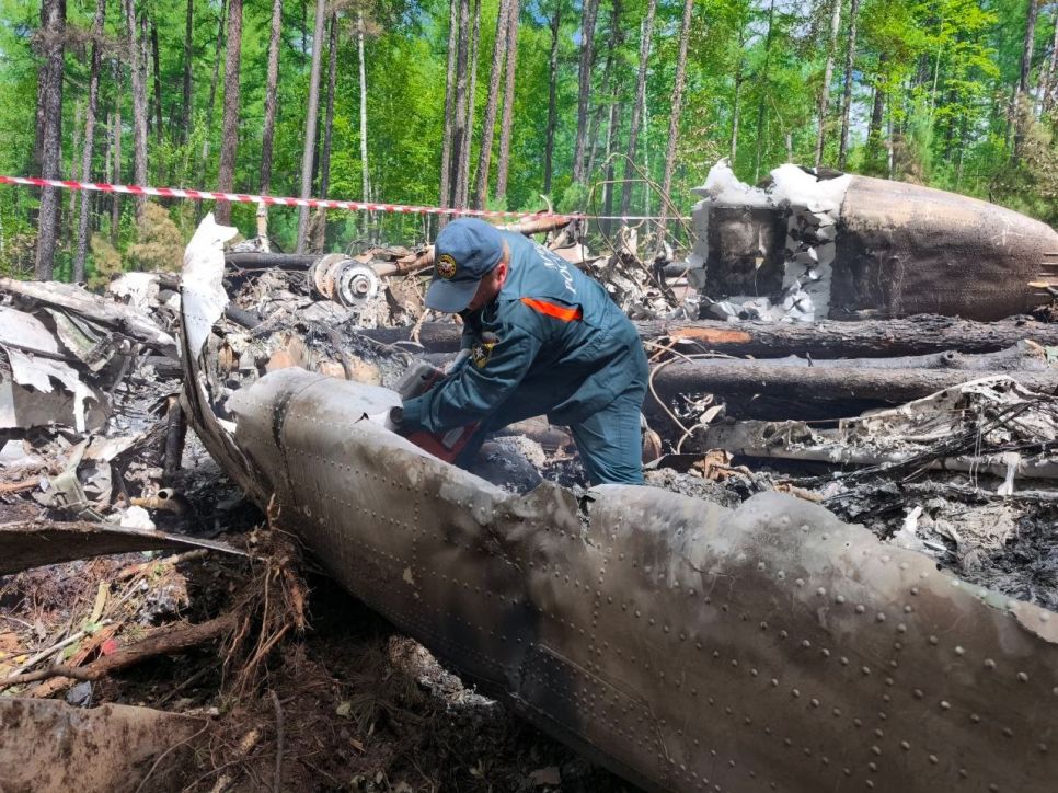 Место крушения самолета Ан-24 в Амурской области