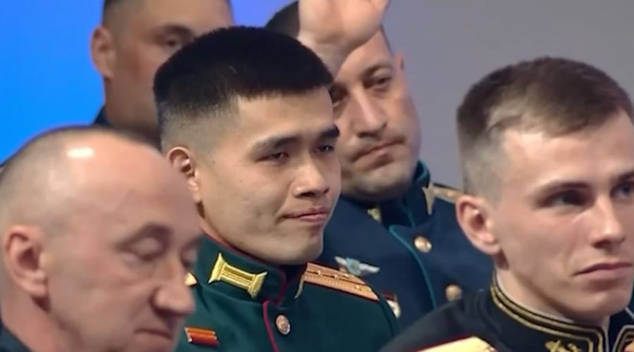 Александр Суразов