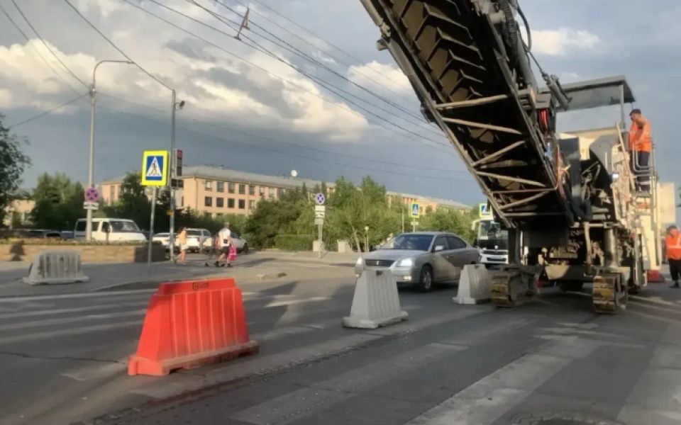 Главный проспект Барнаула обещают ремонтировать по ночам - Новости Банкфакс, 01.07.2026