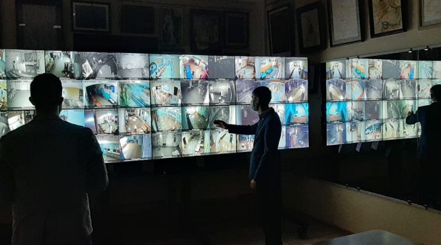 за процессом следили днем и ночью