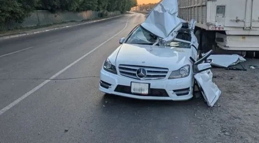 ДТП с Mercedes Benz в Барнауле