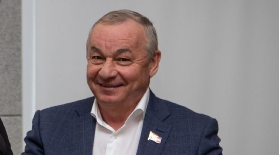 Владимир Попов