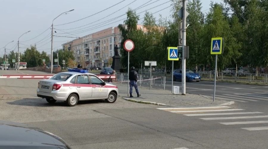 Эвакуация Алтайского краевого суда