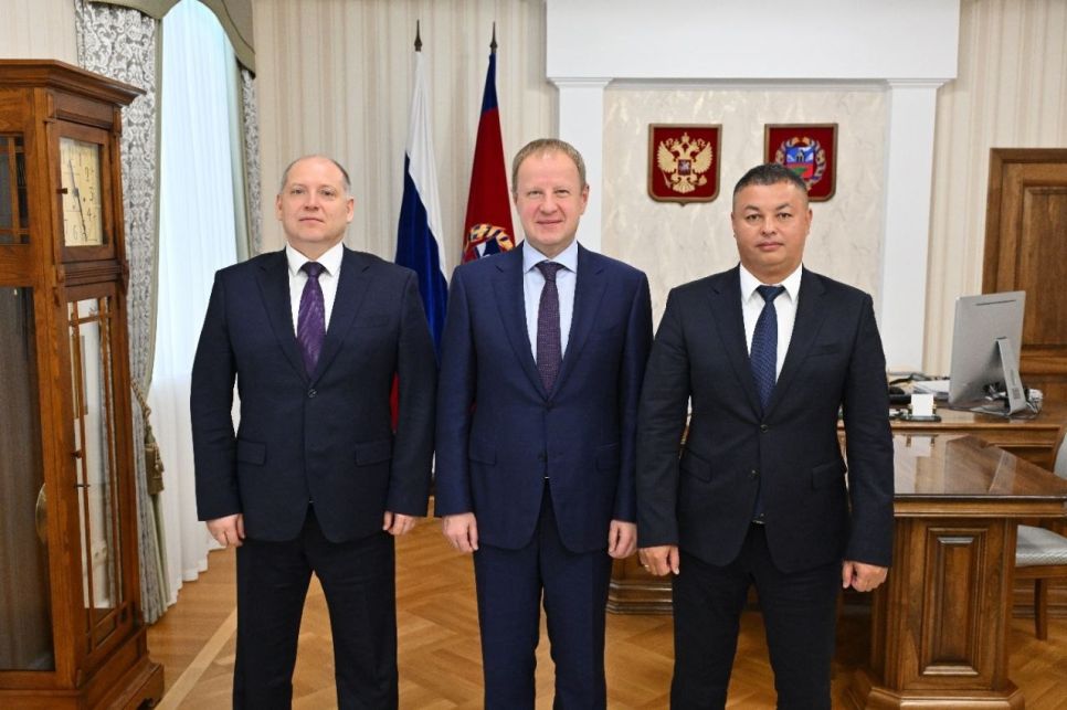 Слева направо: Роман Плотников, Виктор Томенко, Евгений Нечаев