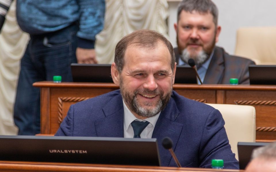 Алтайский депутат стал владельцем заводов по производству банок - Новости Банкфакс, 11.09.2026