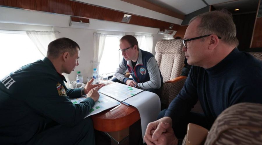 Вылет губернатора в зону паводка