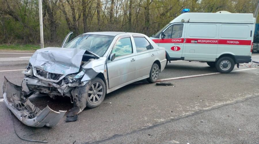 ДТП на Чуйском тракте близ села Верх-Катунское