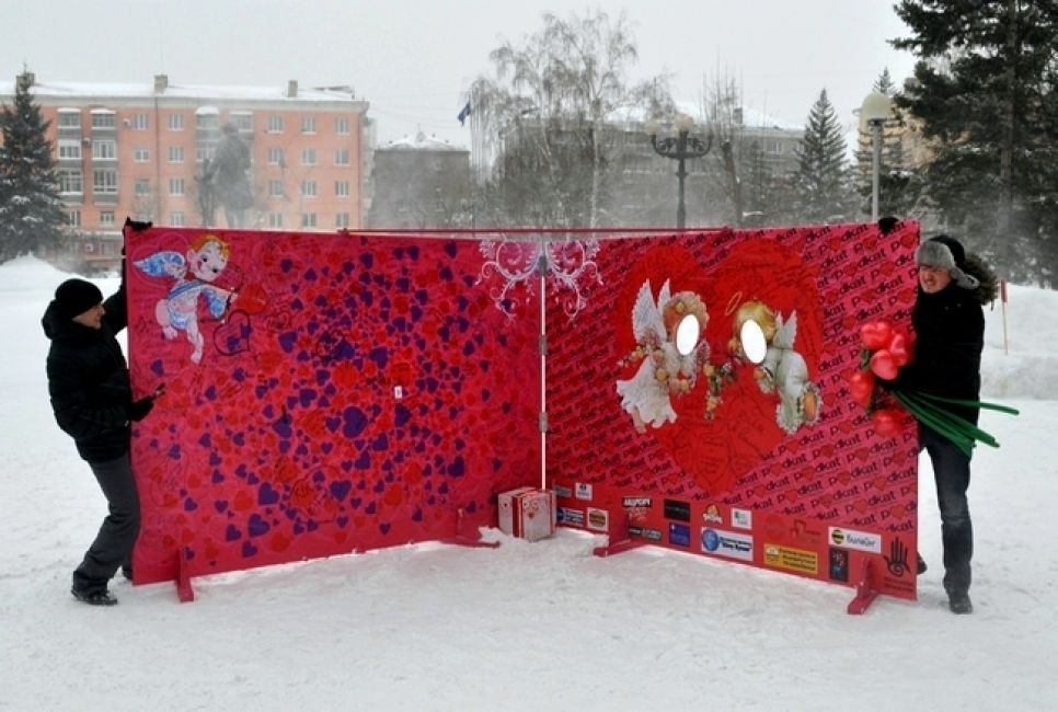 Для барнаульцев изготовили большую «Валентинку для всех»