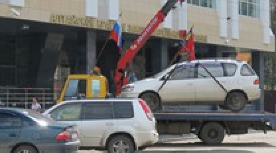 Алтайские парламентарии получили VIP-парковку