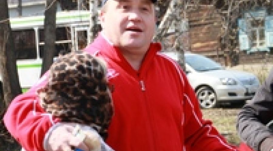 Алтайские депутаты вышли на субботник