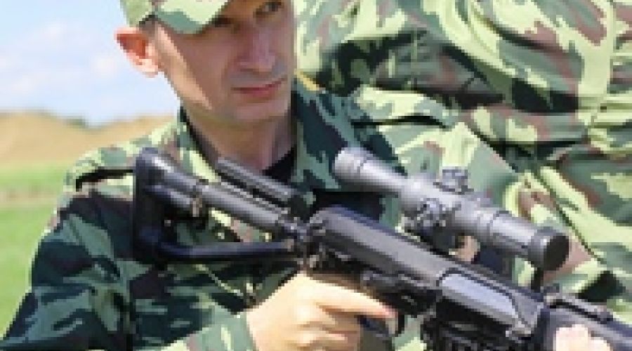 Власть примерила камуфляж